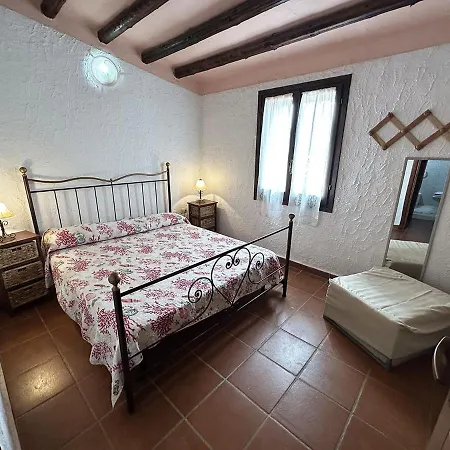 App C163 Con Terrazza A Sottotorre , Апартаменты Калазетта
